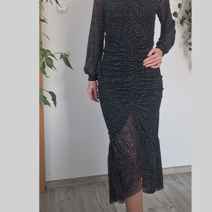 Sukienka elegancka