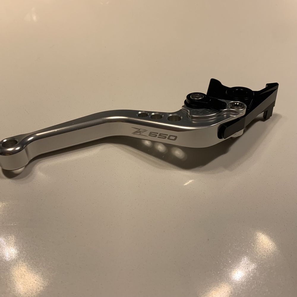 Manetes curtas para Kawasaki Z650