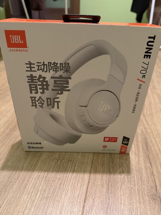 JBL Tune 770NC sluchawki bezprzewodowe biale nowe