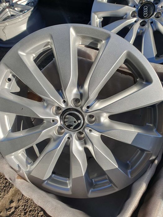 A19# Alufelgi Uzywane 19" 5x112 8J Et38 Skoda Seat Audi Vw