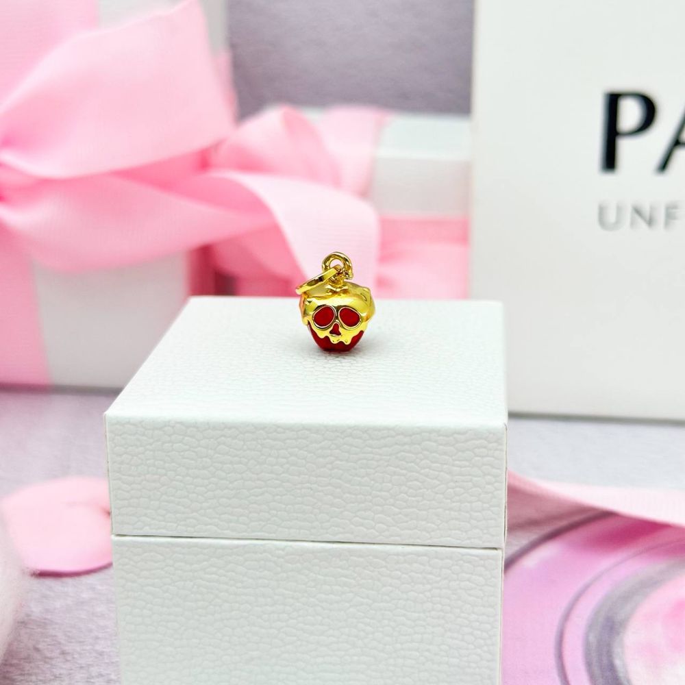 Срібна намистина "Яблуко злої королеви" Pandora (Пандора) 763421C01