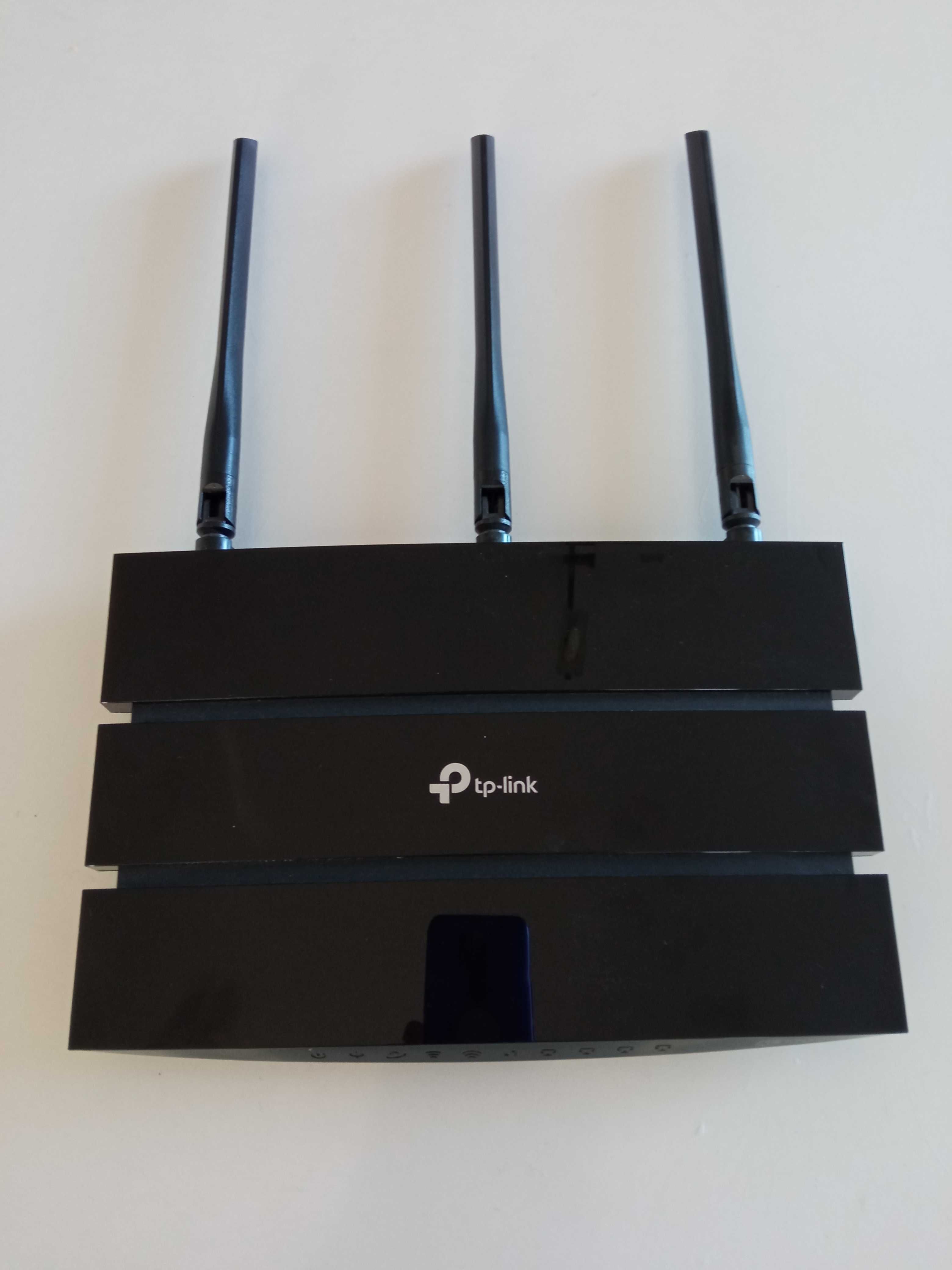 Router TP-link AC1200 Archer VR400