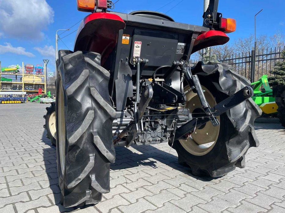 Yanmar EF 222 Японський трактор