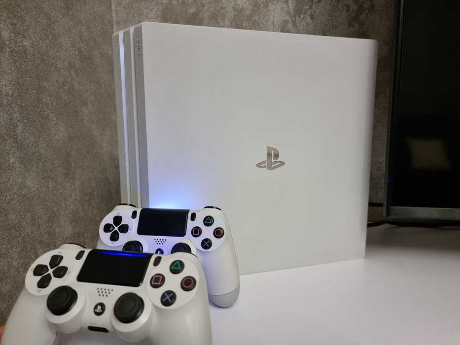 Playstation 4 pro 1 TB Б/У White (Біла) Рідка модель!