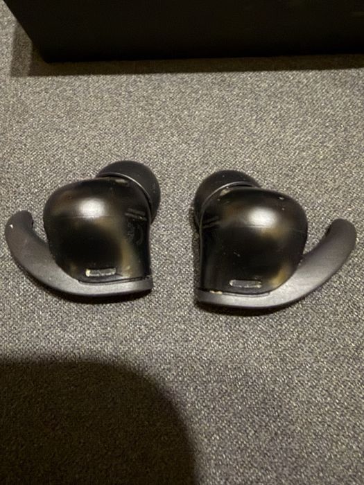 Beats Fit Pro czarne – mega bas, super trzymają się ucha