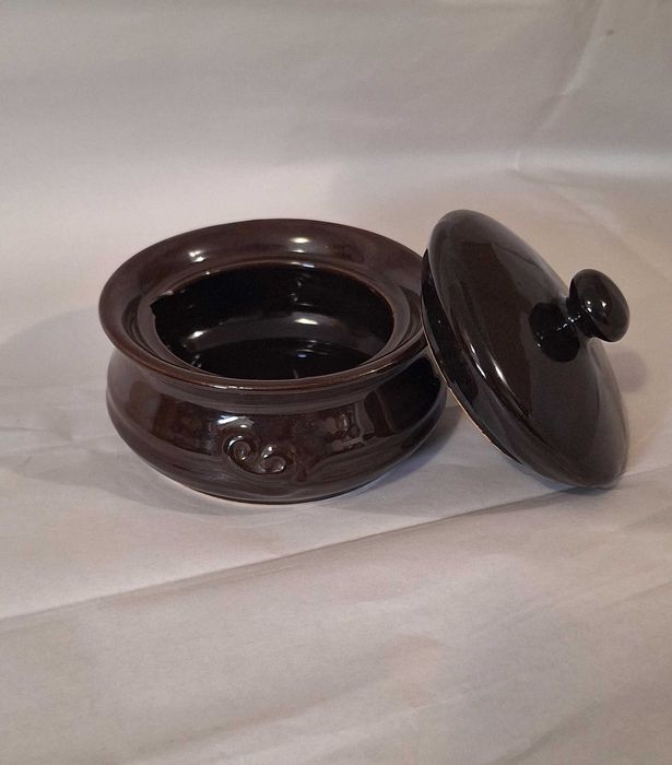 Sygnowana Cukiernica Bolewławiec w kolorze ciemnej czekolady