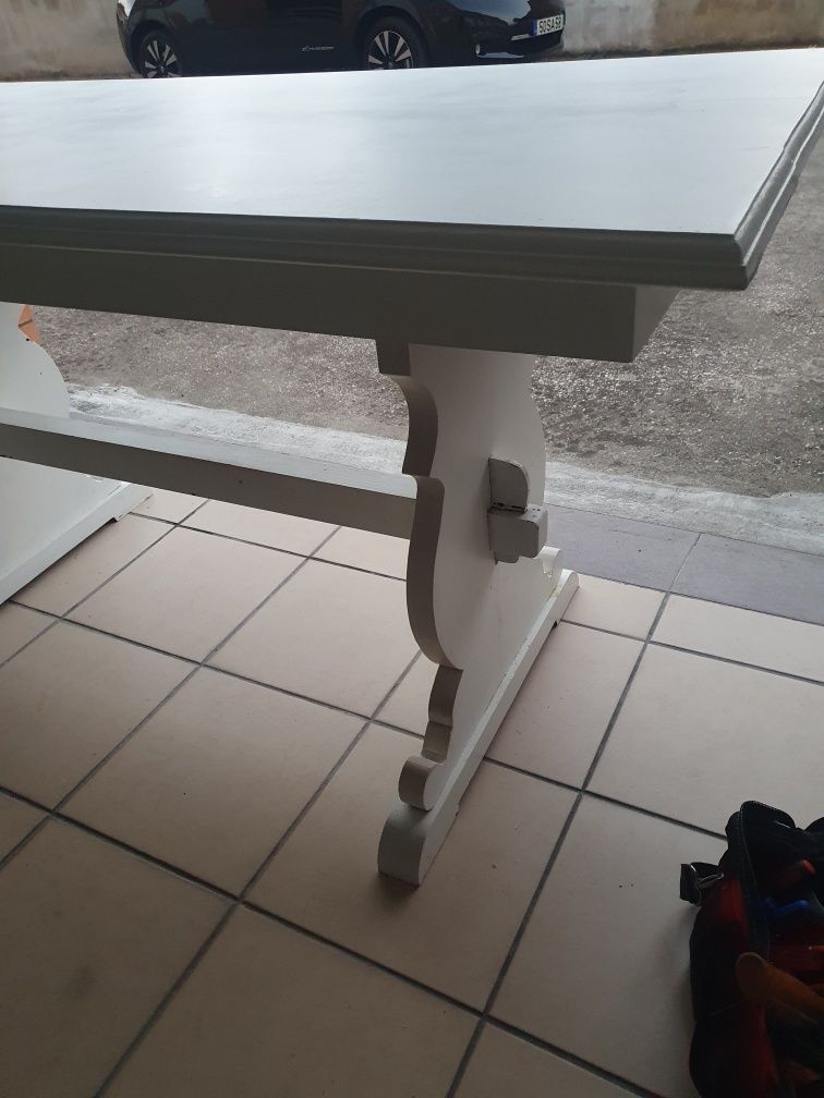 Mesa madeira de pinho