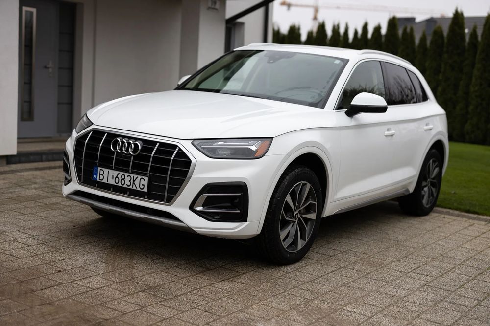 Audi Q5 Panorama kamery 360 aktywny tempomat