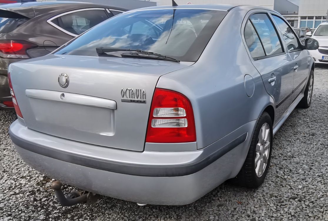SKODA Octavia 1.6 MPI