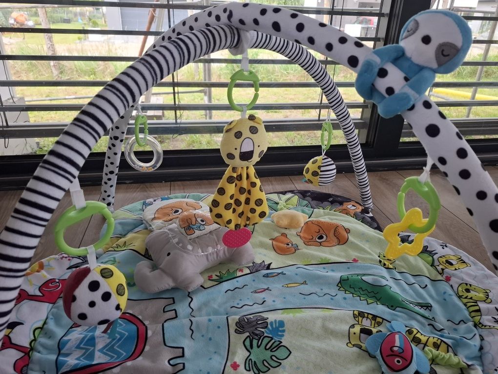 Smiki Safari – kolorowa mata edukacyjna dla malucha