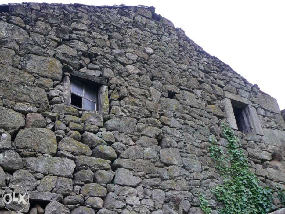 Casa em aldeia turistica, região do Douro.