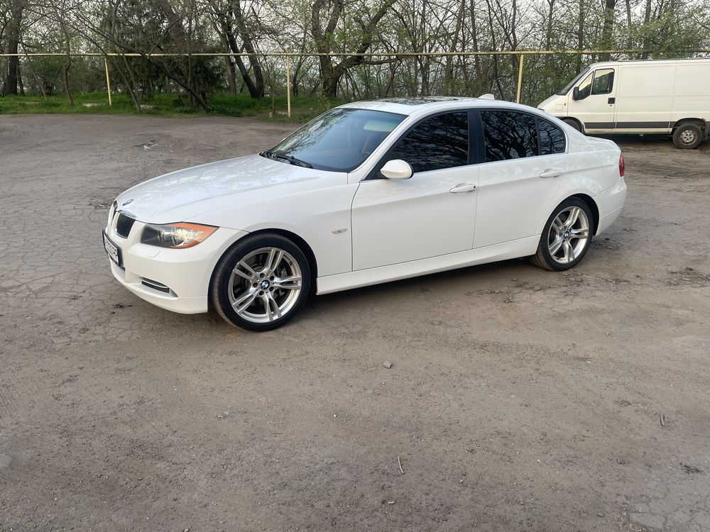 BMW E90, 335i, n54b30, 360 л.с