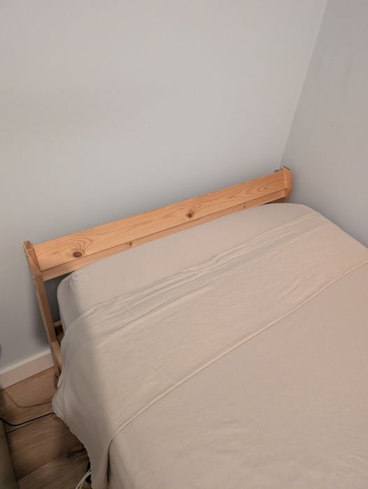 Cama de solteiro IKEA