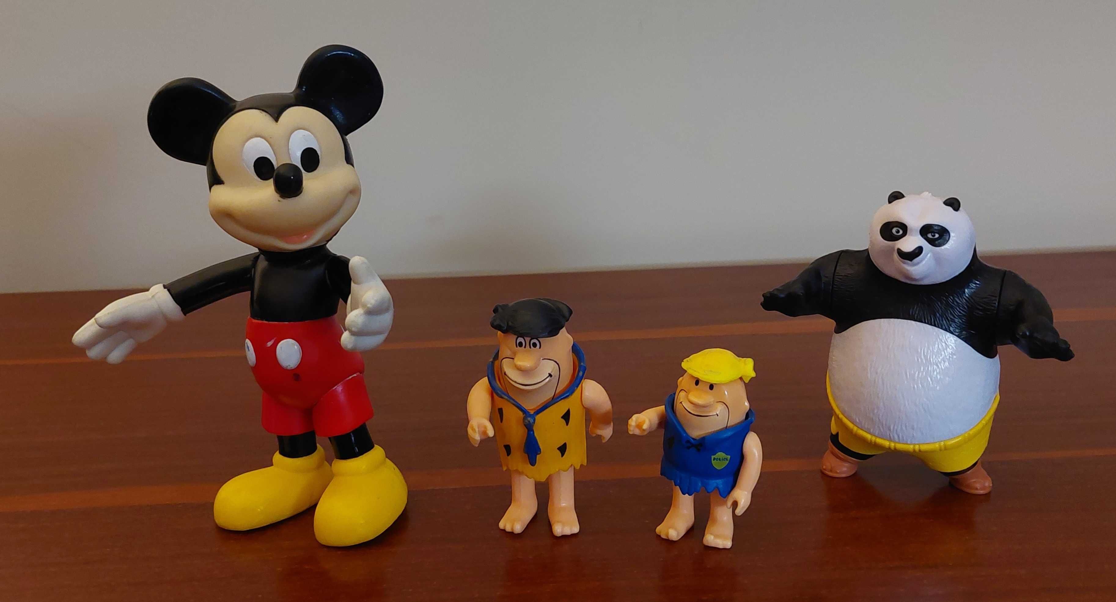 Figuras em PVC, plástico e borracha