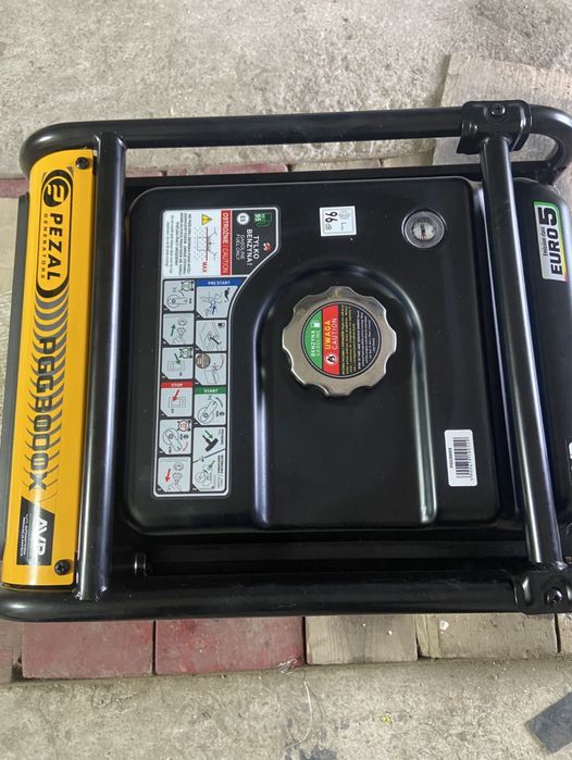 Генератор бензиновий Pezal 2.8 KW