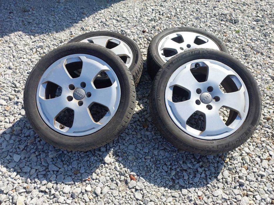 Felgi aluminiowe 5z112 AUDI A3 8P  17'