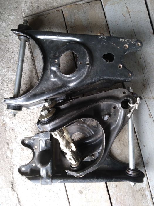 Рычаги москвич в сборе новые 4 шт