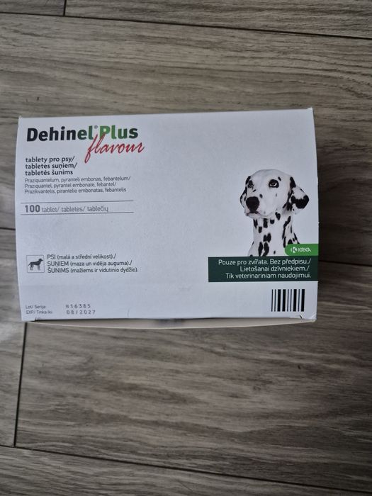 Tabletki odrobaczenie psa dehinel plus.