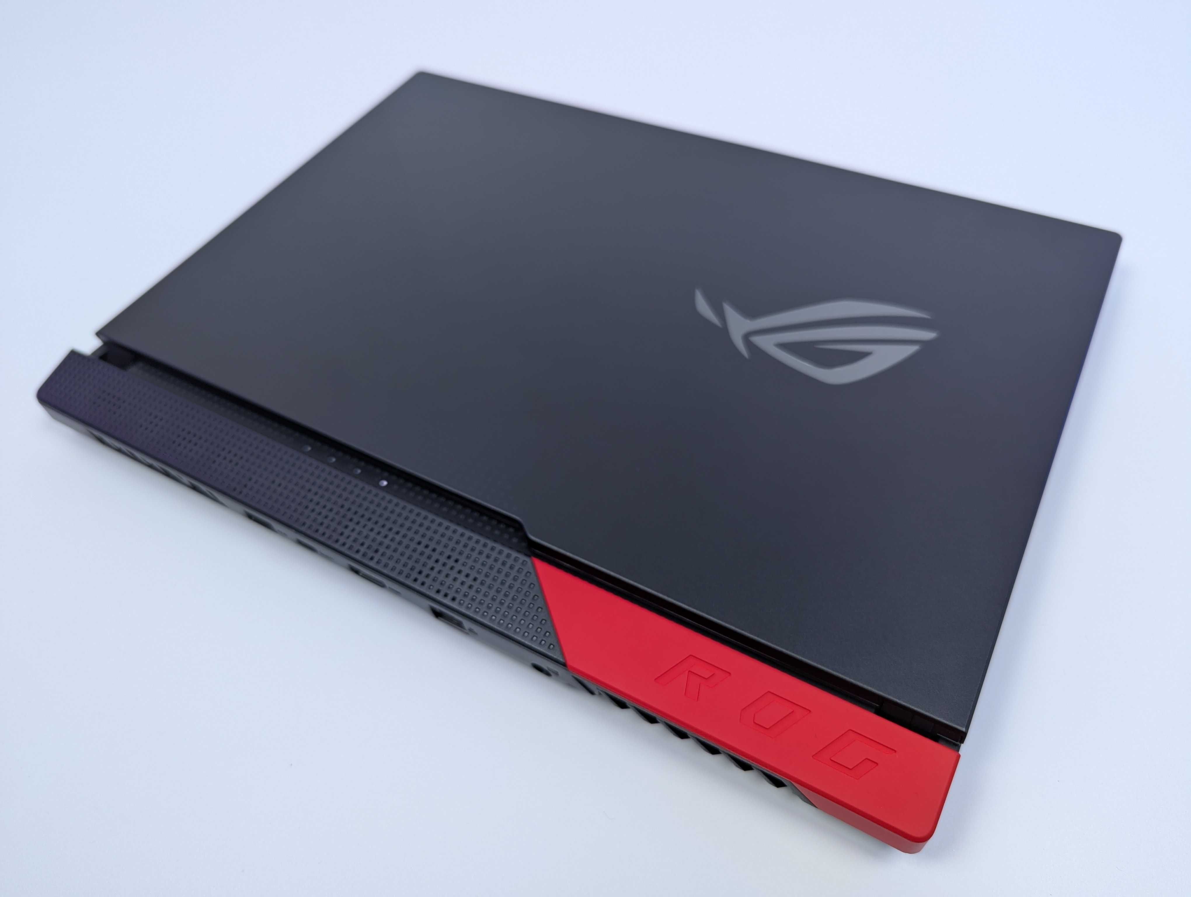 LAPTOP GAMINGOWY Asus ROG Strix RTX 3050 Ryzen 7 4800H 144hz