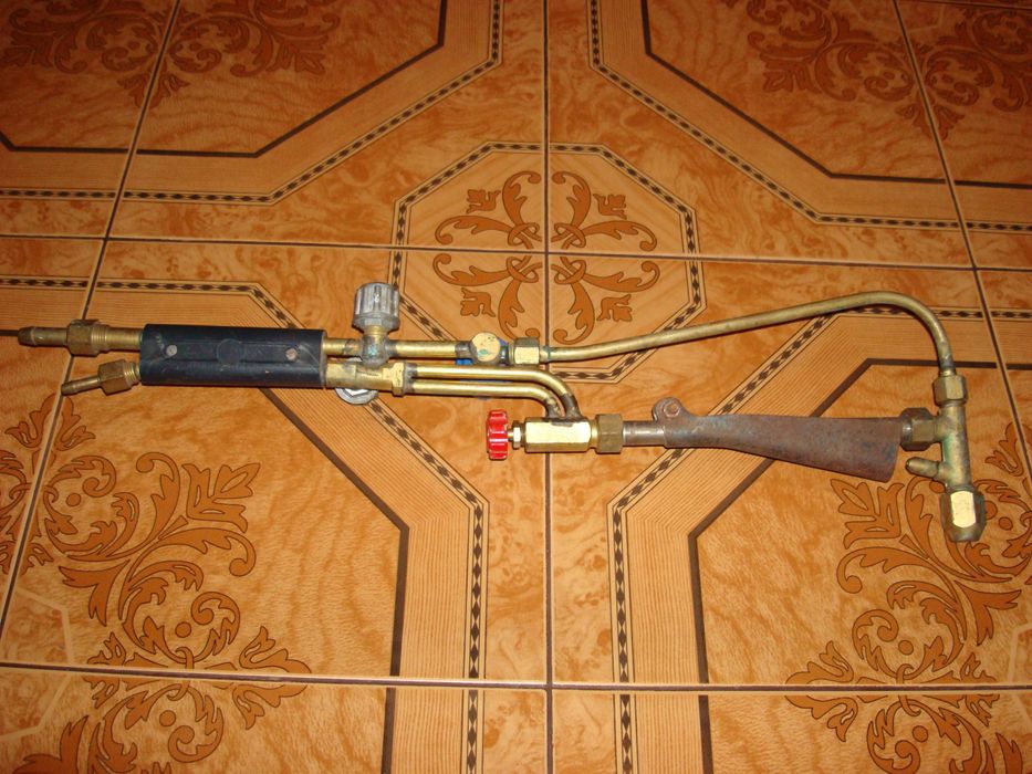 Бензоріз "ВОГНИК" РК-200.