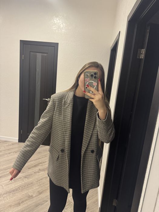 Пиджак женский Zara