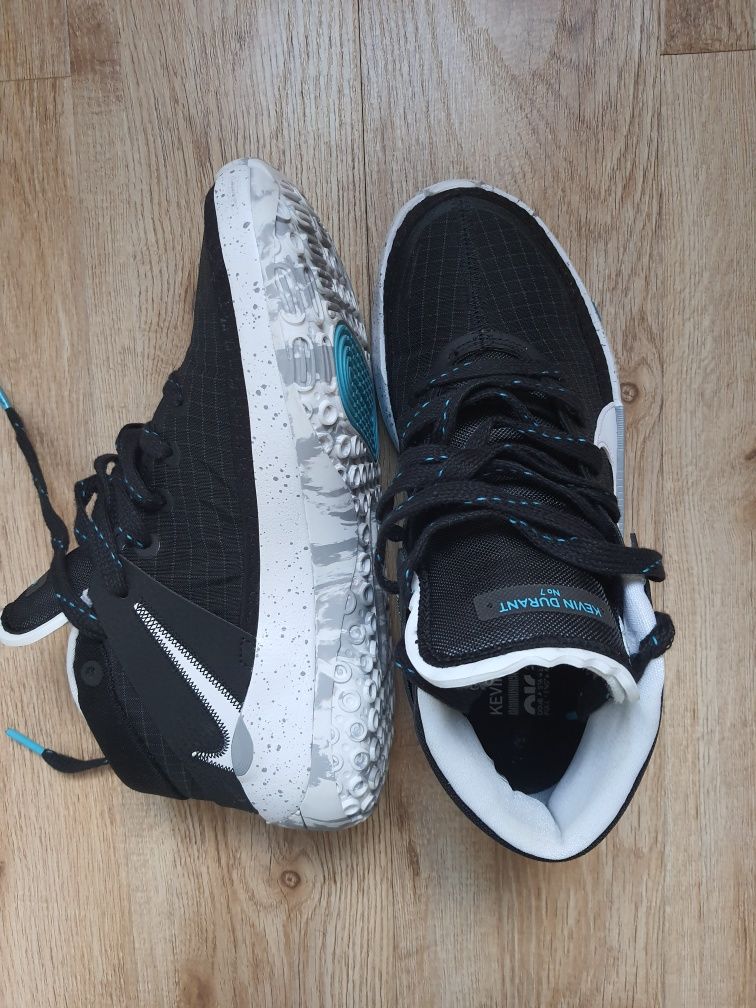 Buty koszykarskie Nike KD 7