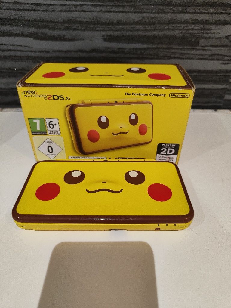 New nintendo 2ds Xl pikachu edition