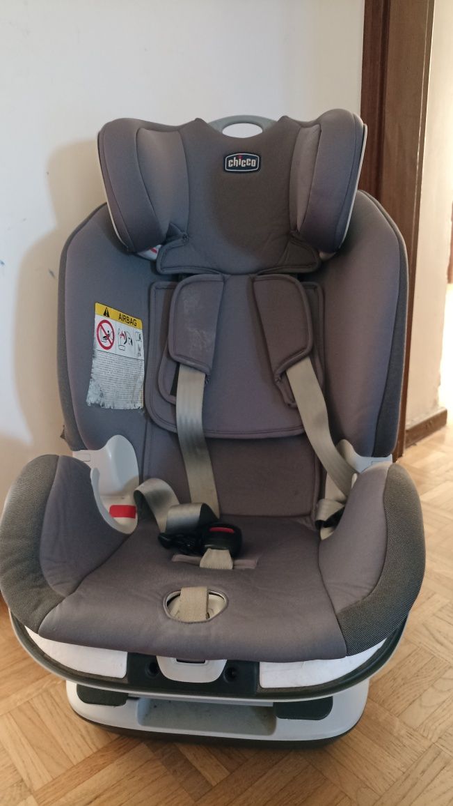 Cadeira auto Chicco ( com Isofix)