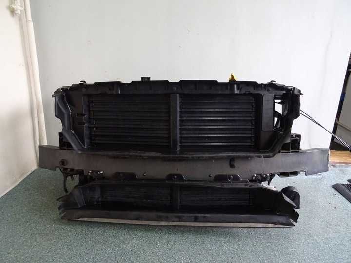 Volvo xc90 II передня панель,телевізор