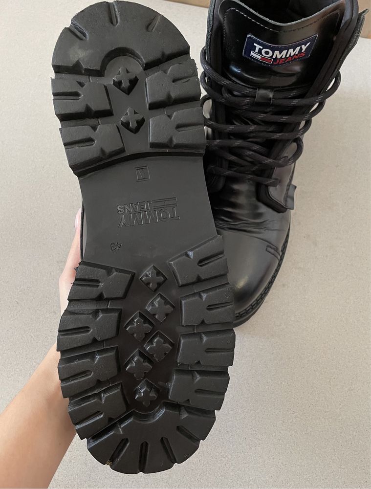 Черевики чоботи шкіряні чоловічі Tommy Hilfiger ботинки сапоги