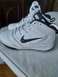 Buty Nike rozmiar 31