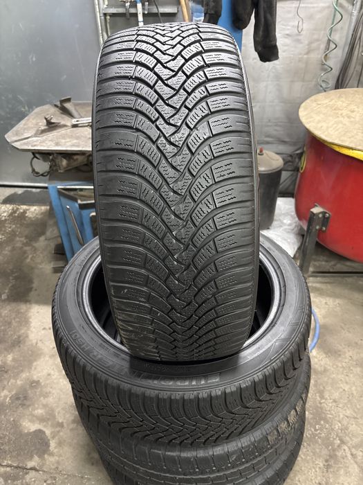 225/45R18 Falken 17 rok zima 2szt