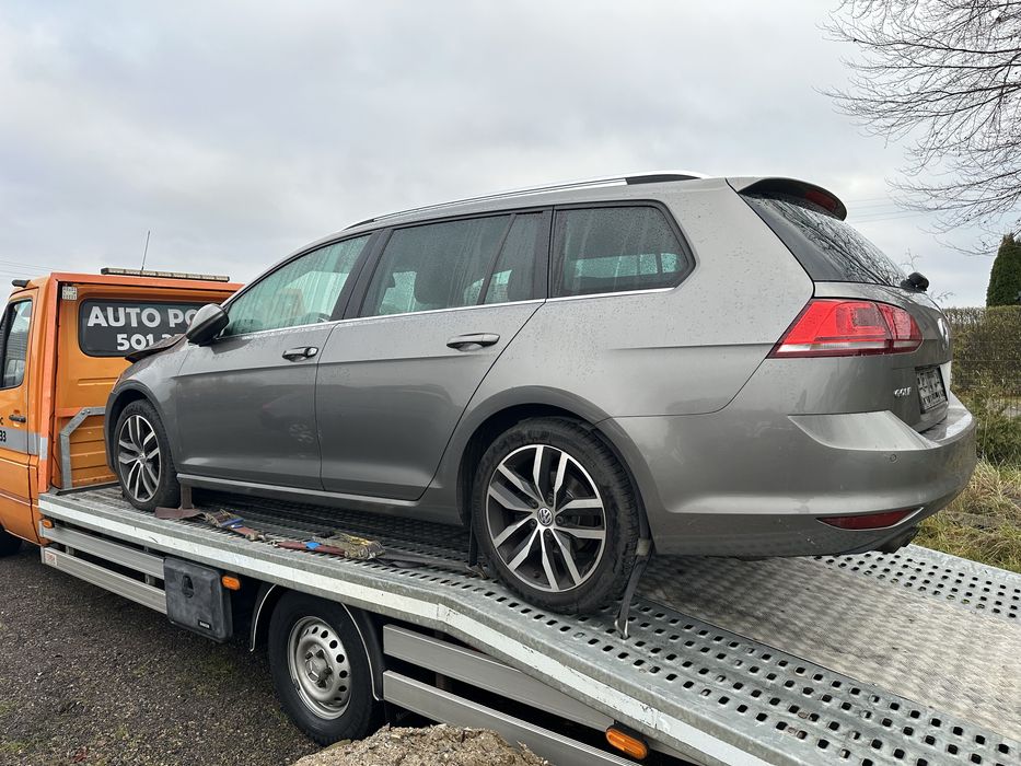 VW golf 7 kombi 2.0 tdi uszkodzony