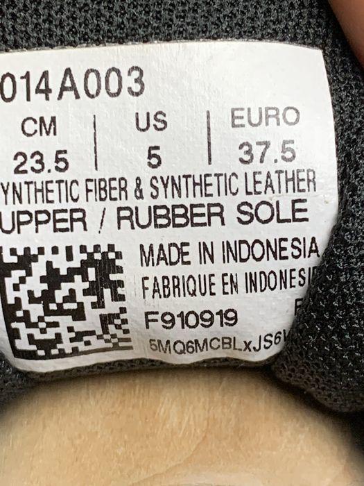 Оригінальні кросівки “Asics Gel-cumulus “