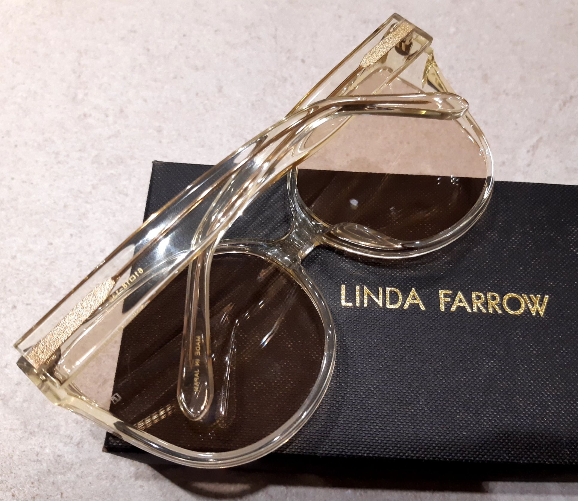 Крупные солнцезащитные очки LF/656/C10 от Linda Farrow! Оригинал!