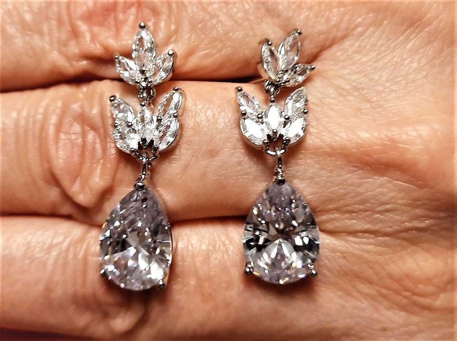 Nowe kolczyki ślubne wiszące z kryształkami