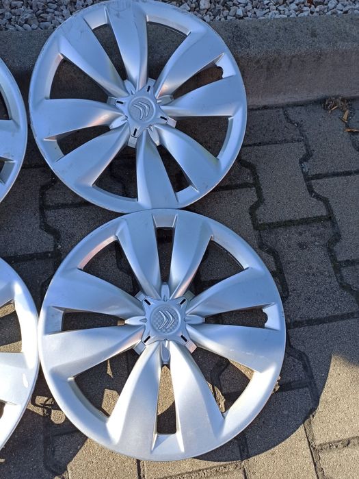 Oryginalne kołpaki Citroën 15" – komplet 4 szt., bardzo dobry stan
