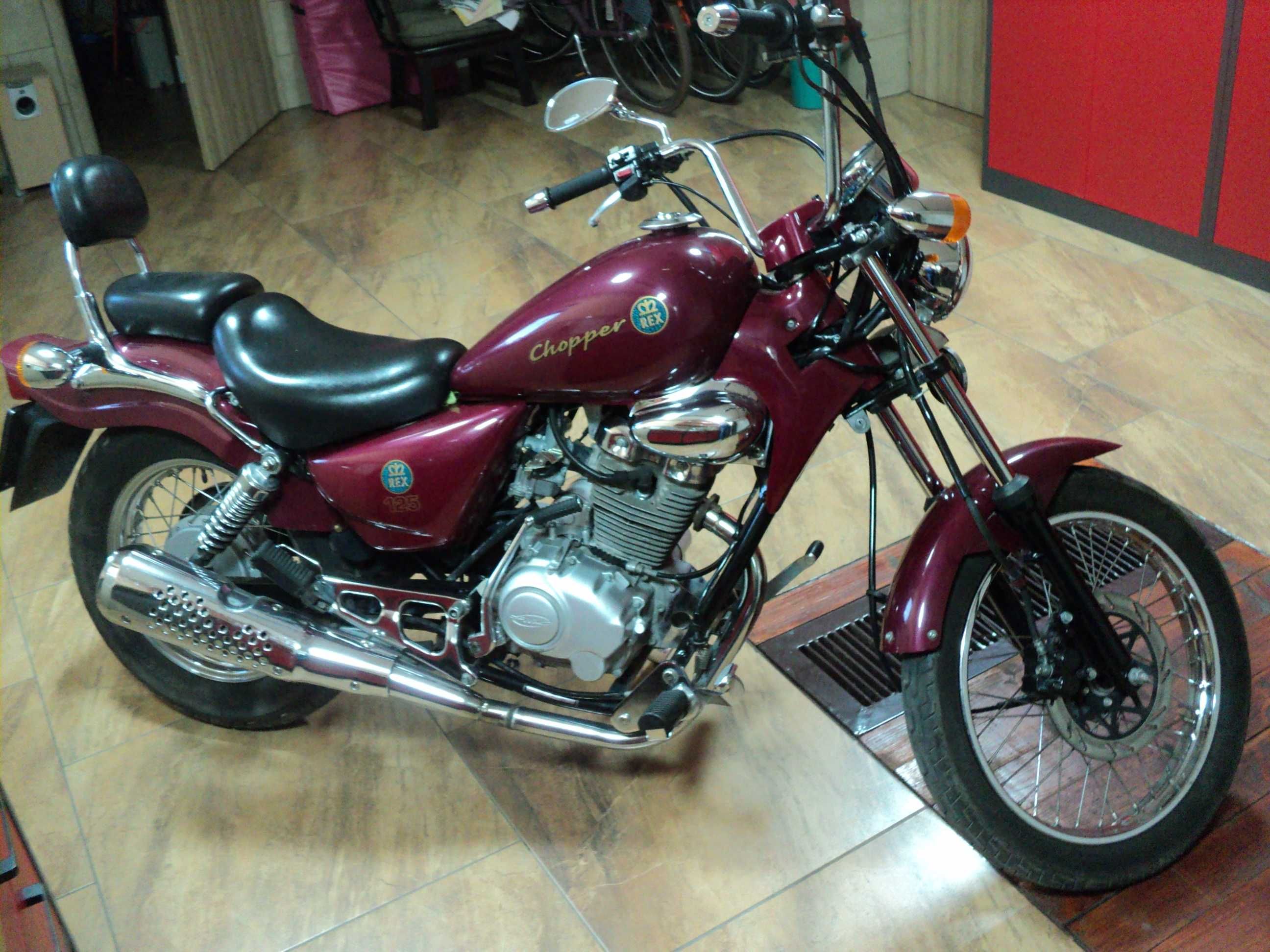 sprzedam motocykl chopper 125 w dobrym stanie