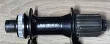Втулка shimano FH-MT400-B  HG 12SP