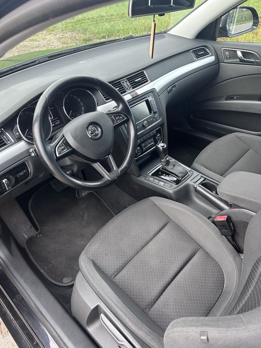 Skoda Superb 2014 roku