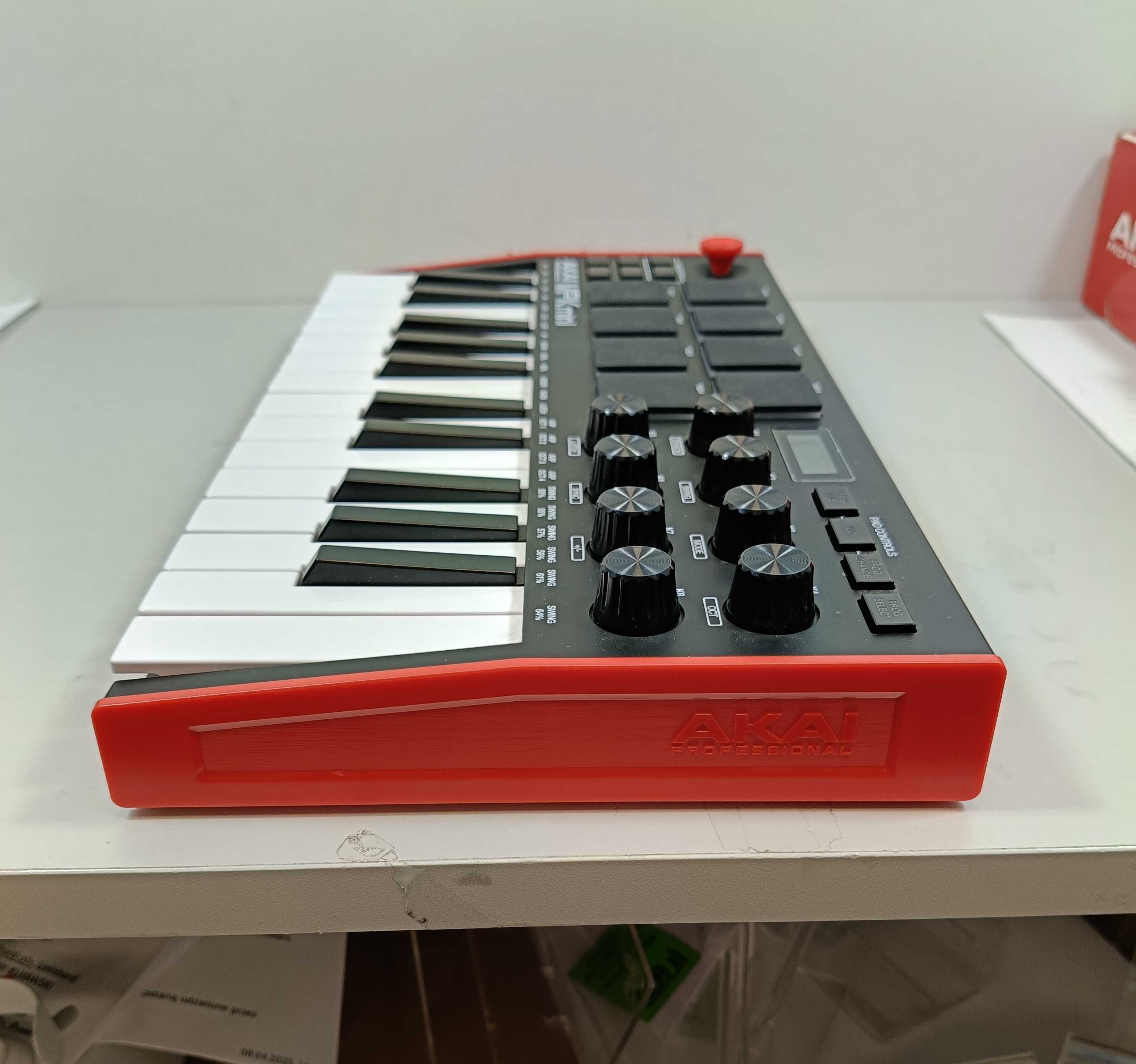 Klawiatura sterująca AKAI MPK Mini MK3