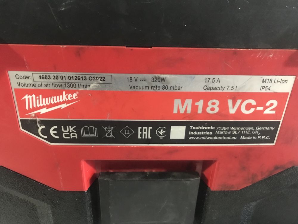Промисловий пилосос MILWAUKEE M18 VC-2 з Англії