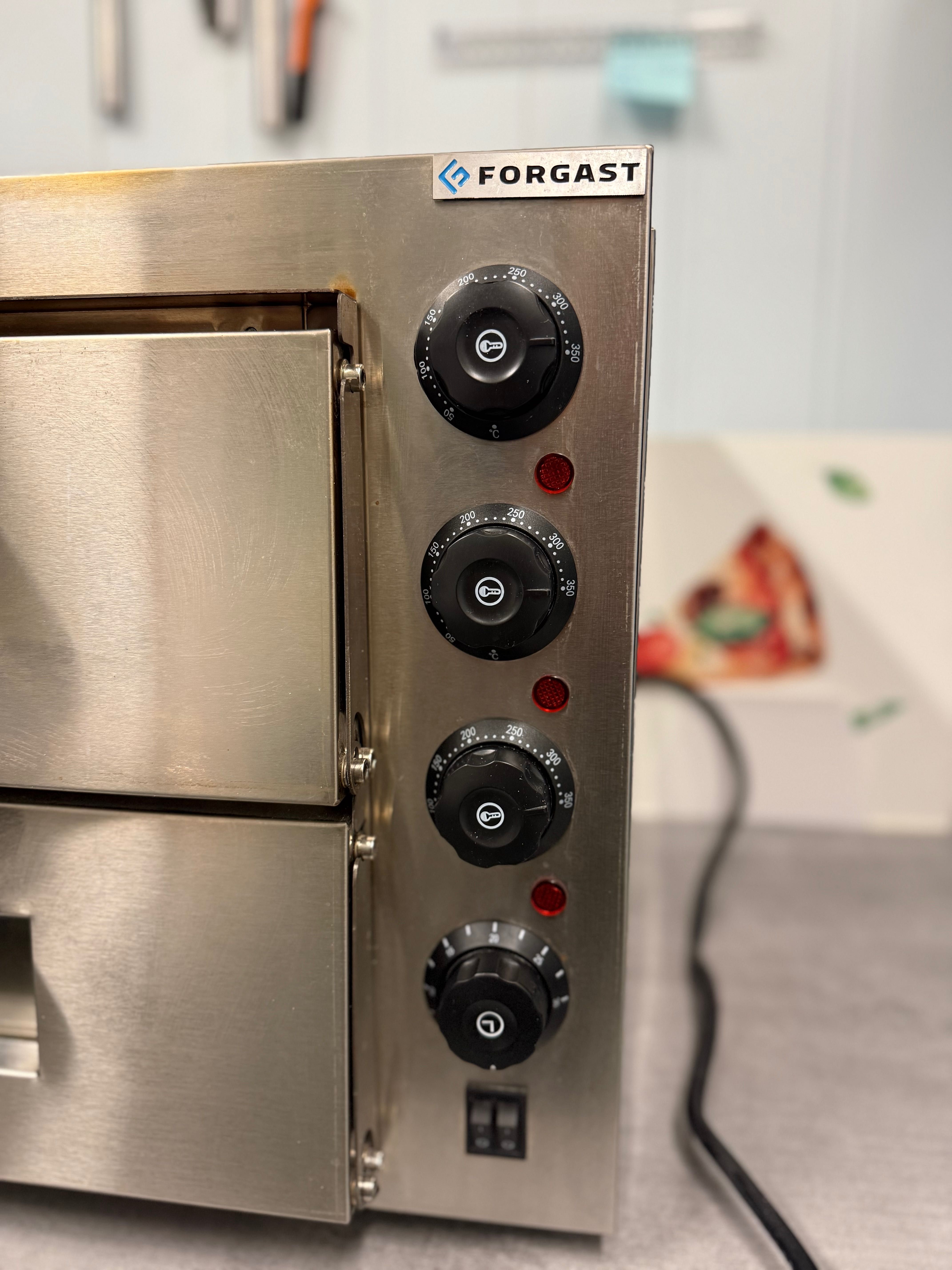 Piec do pizzy Forgast 2-komorowy 2x40cm 3000W
