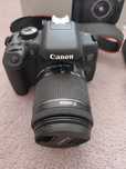 Зеркальный фотоаппарат Canon EOS 750D