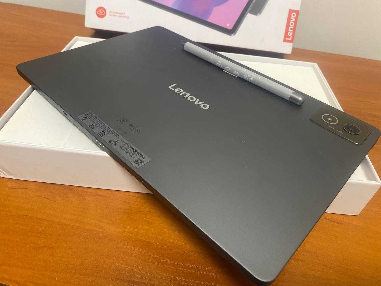 Lenovo Idea Tab Pro – 12.7″ / 8GB RAM / 256GB UFS 4.0
Kolor: Luna Grey