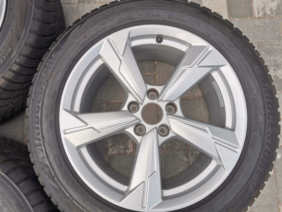 Felgi AUDI A6 A4 Q2 Q3 Q5 VW Seat Skoda 8Jx18H2 5x112 ET39
