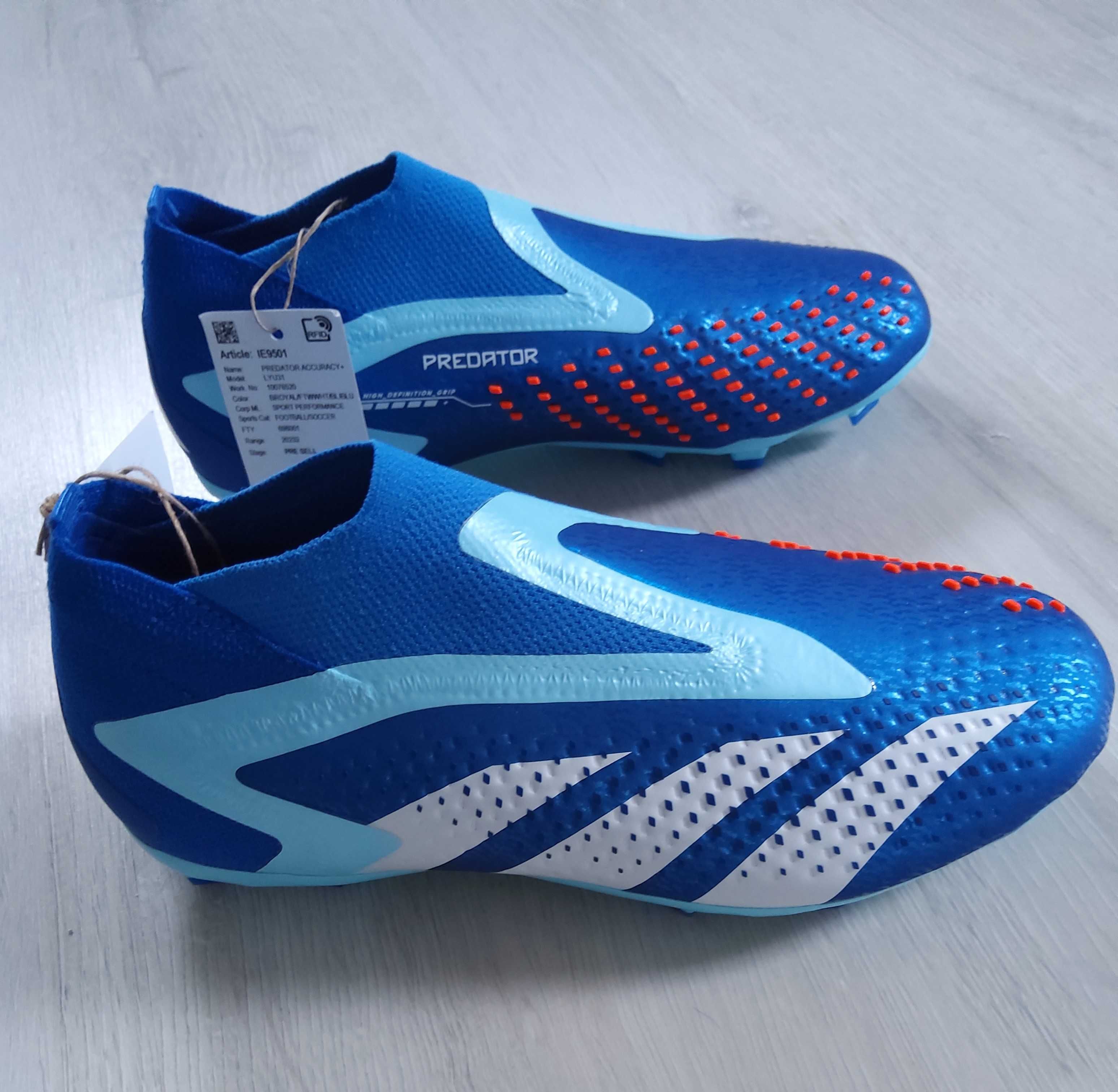 Buty piłkarskie korki Adidas Predator Accuracy + FG r. 35 1/2 IE9501