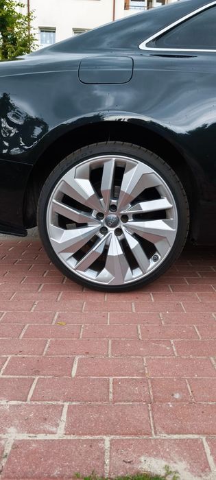 Felgi audi 20 5x112 10j et22 ( 20" q8 a5 a6 q7)