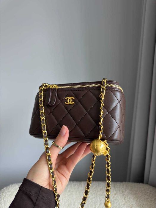 Сумка Chanel шкіряна