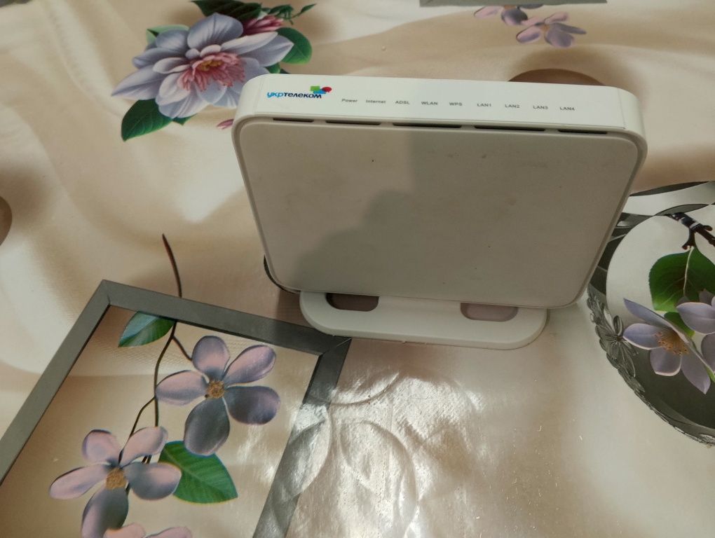 Роутер модем беспроводной Huawei  HG532e Wi-Fi